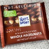 大粒のヘーゼルナッツがたっぷりで贅沢なチョコ！