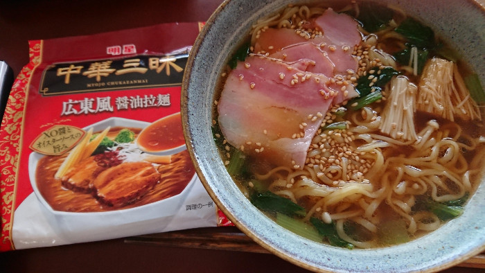 明星 中華三昧 広東風醤油拉麺（袋麺）