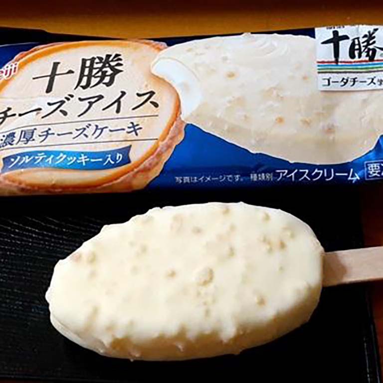 明治 十勝チーズアイス 濃厚チーズケーキ