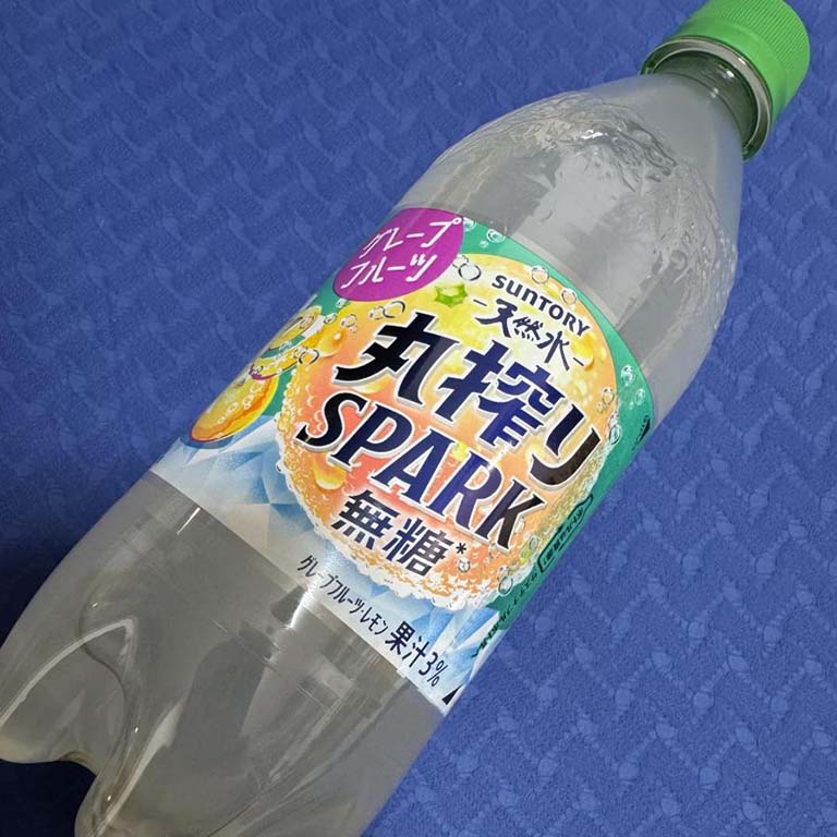 サントリー サントリー天然水 丸搾りSPARK無糖 グレープフルーツ