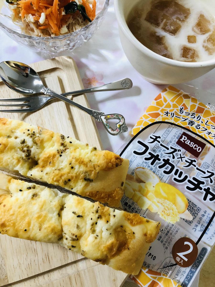 敷島製パン Pasco チーズ×チーズフォカッチャ（惣菜パン・菓子パン）