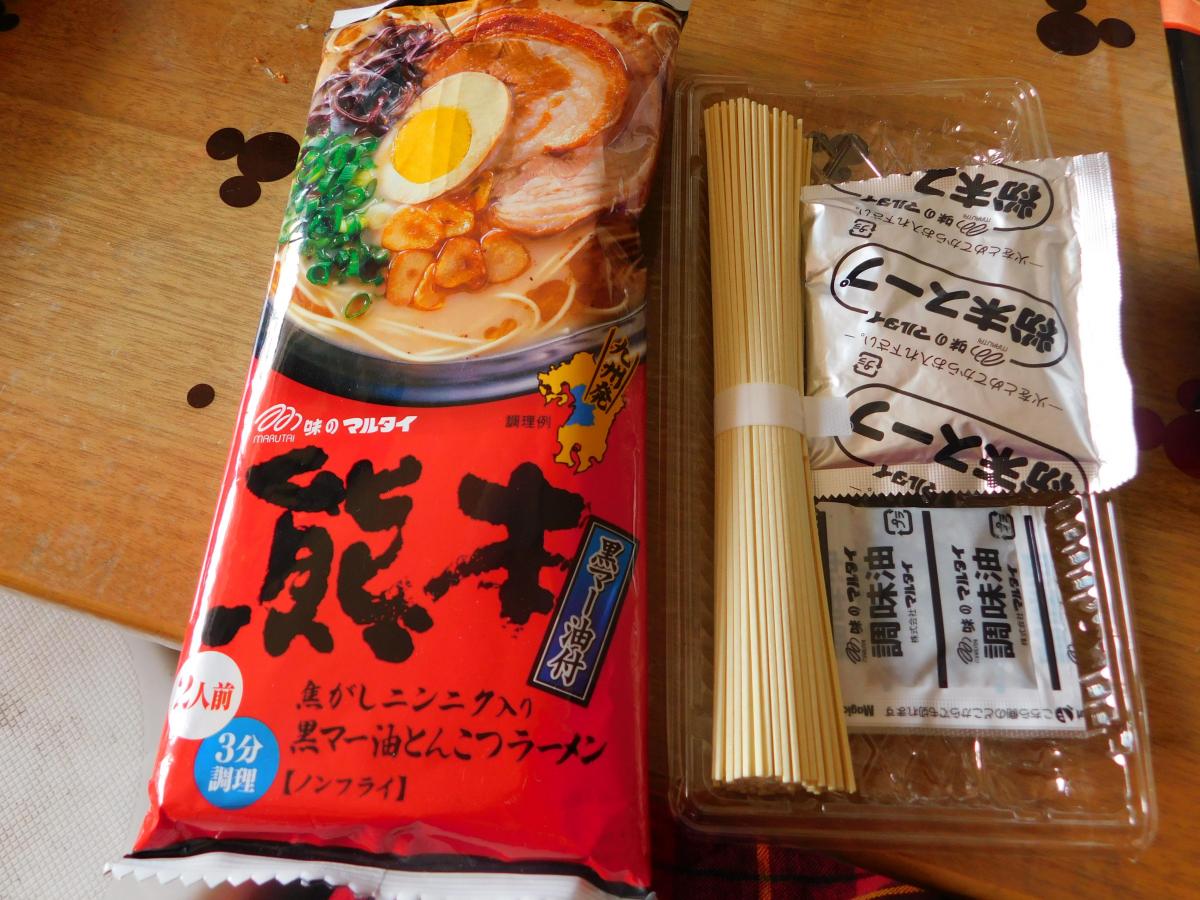 マルタイ 熊本黒マー油とんこつラーメンの商品ページ