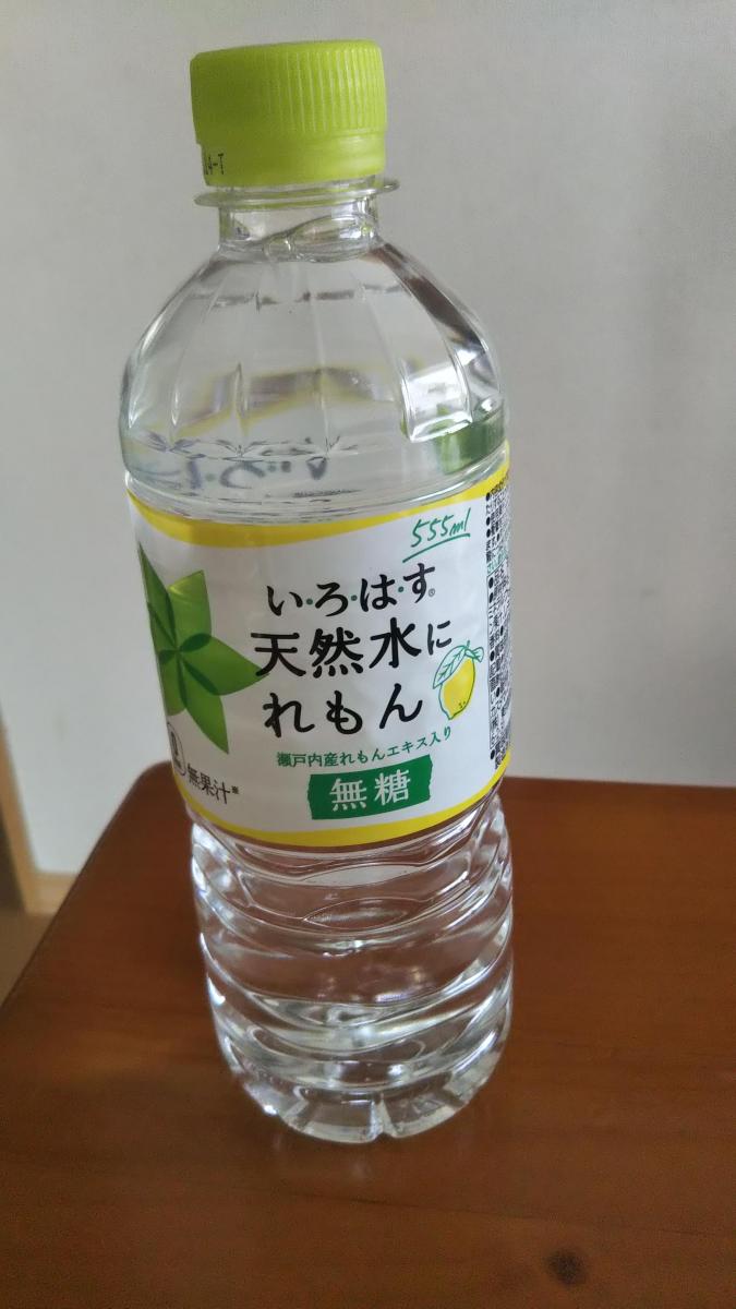 日本コカ コーラ い ろ は す 天然水にれもんの商品ページ