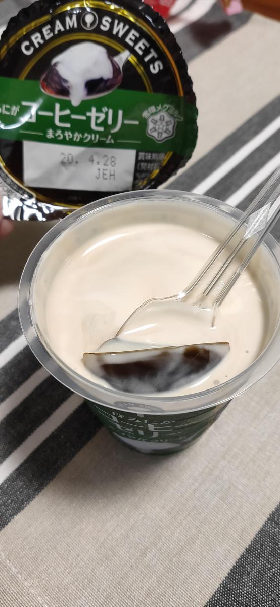 雪印メグミルク Cream Sweets コーヒーゼリーの商品ページ