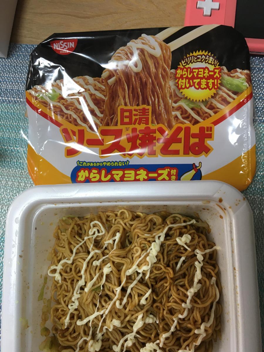 日清ソース焼そばカップ からしマヨネーズ付きの商品ページ