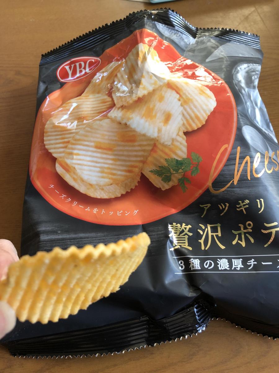 ヤマザキビスケット アツギリ贅沢ポテト3種の濃厚チーズ味の商品ページ