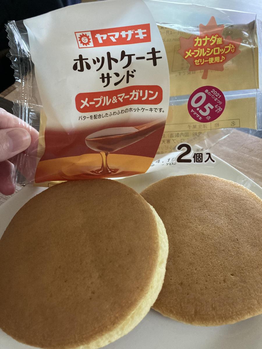 ヤマザキ ホットケーキサンド メープル マーガリン の商品ページ