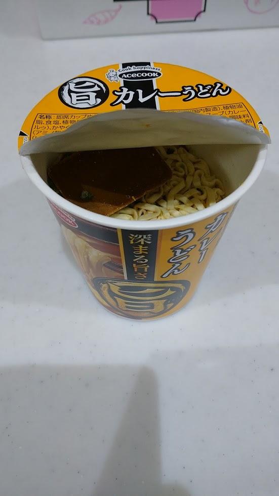 エースコック まる旨 カレーうどんの商品ページ
