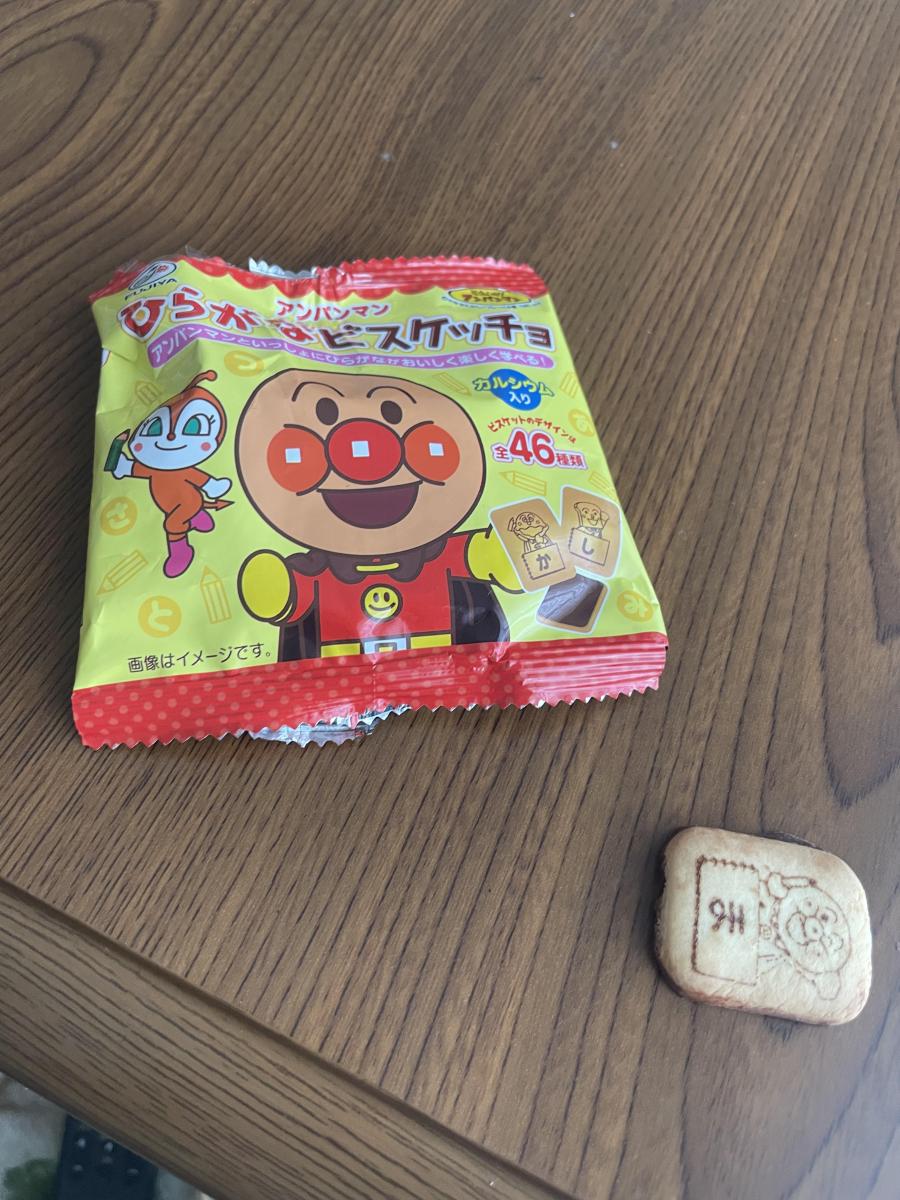 不二家 アンパンマンひらがなビスケッチョの商品ページ