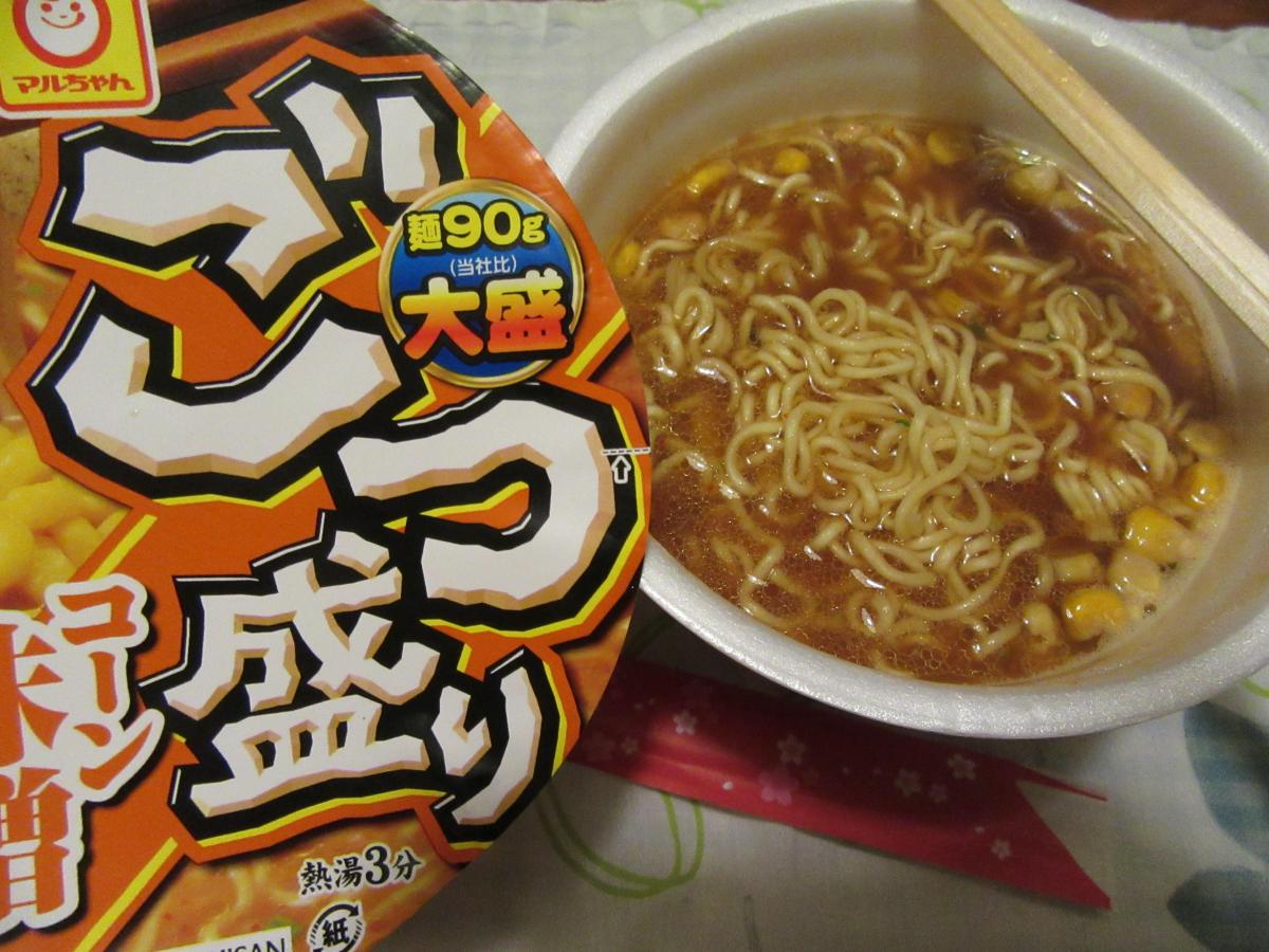 427円 アウトレット☆送料無料 マルちゃん ごつ盛り コーン味噌ラーメン ケース 138g