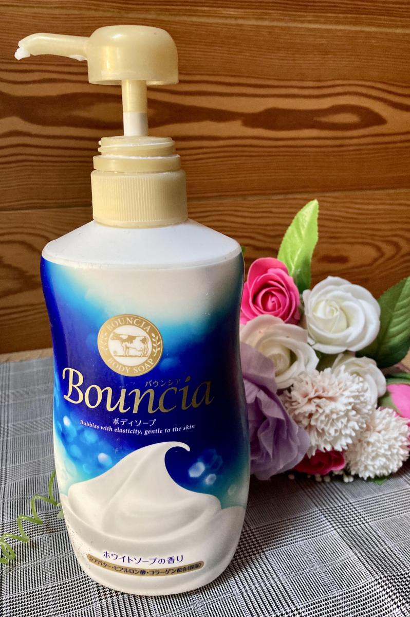 牛乳石鹸 バウンシアボディソープ ホワイトソープの香りの商品ページ