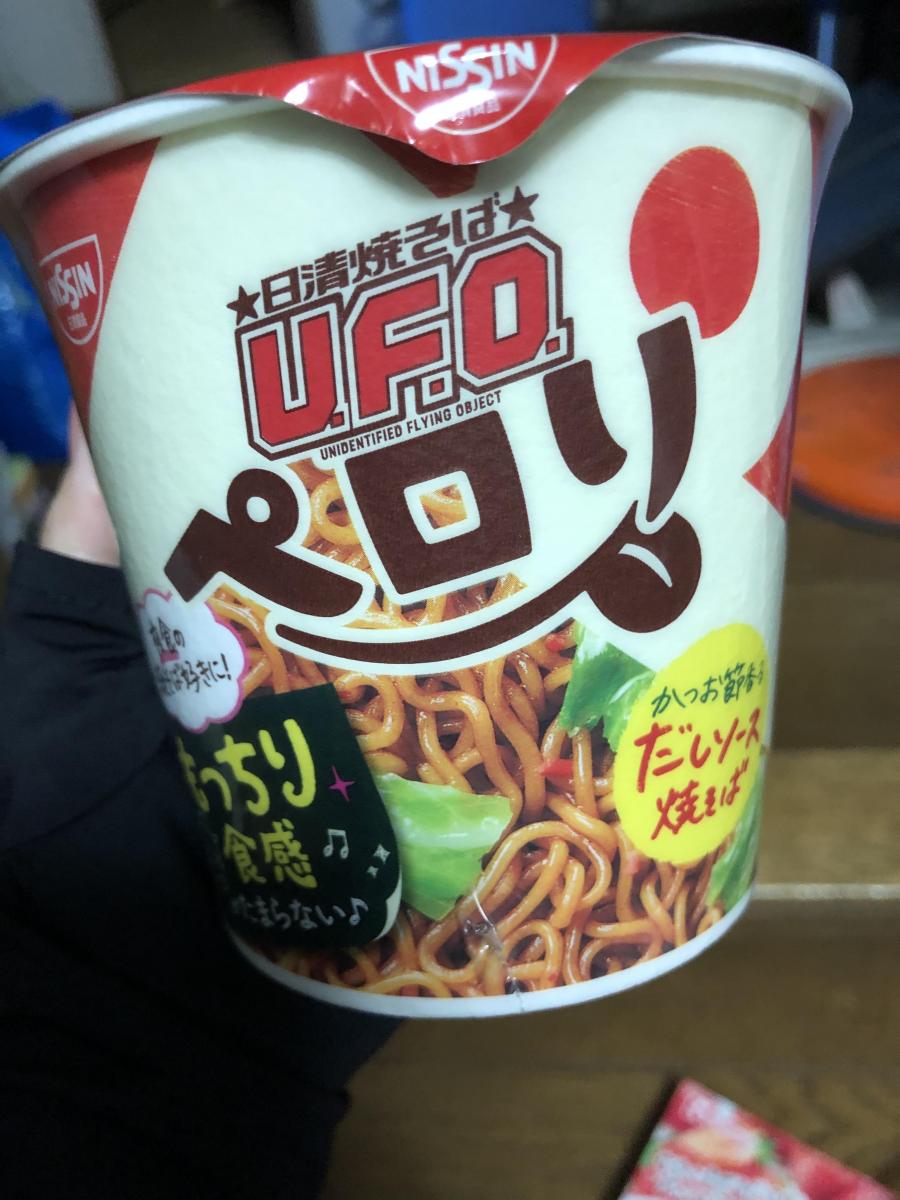 日清 日清焼そばU.F.O.ペロリ かつお節香るだしソースの商品ページ