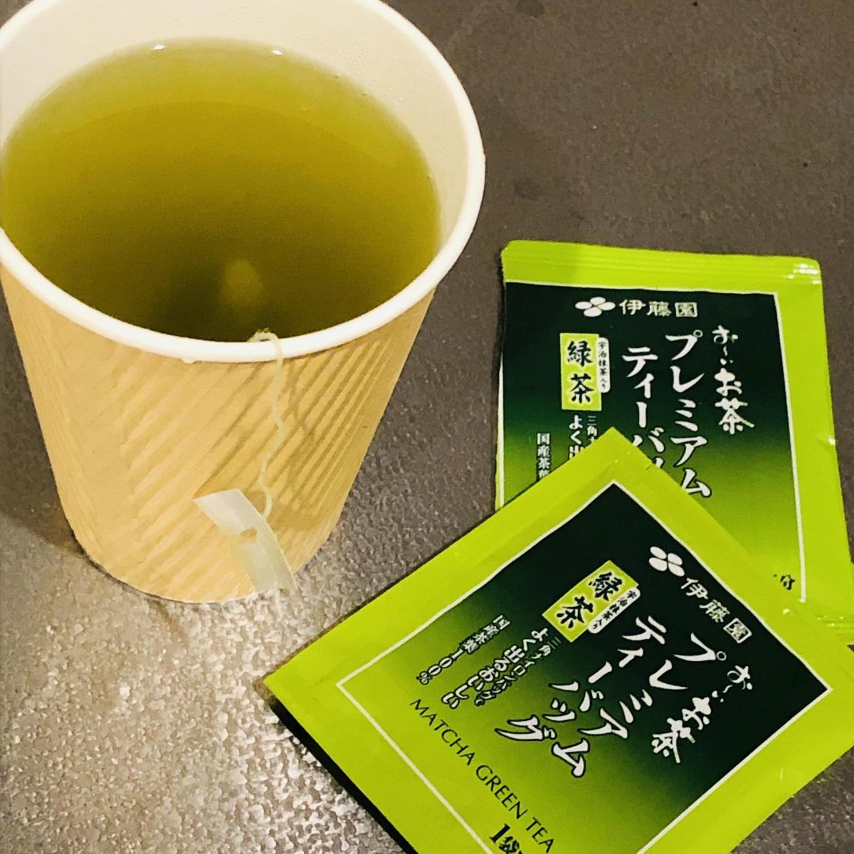 伊藤園 一番摘みのおーいお茶1500 合計 4袋 - 茶