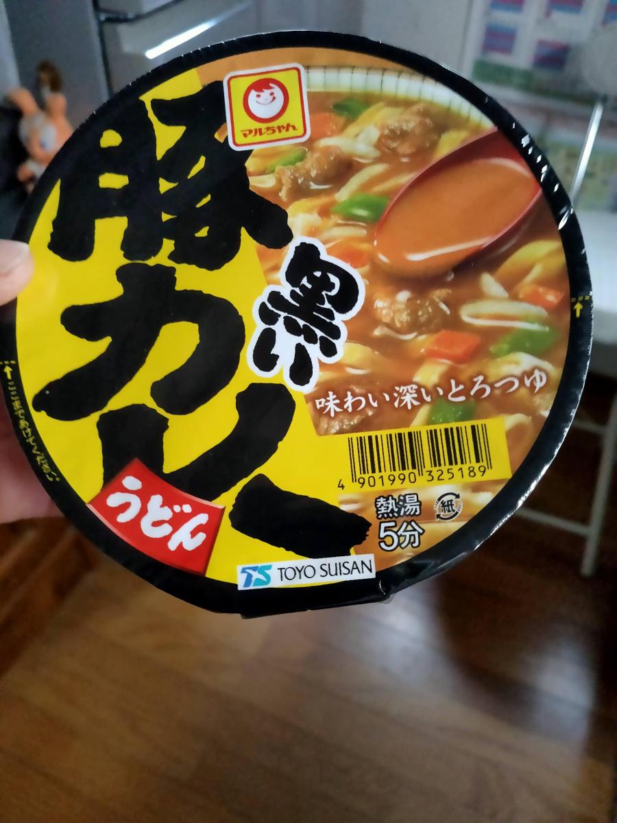 東洋水産 マルちゃん 黒い豚カレーうどんの商品ページ