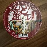 だしの香りを楽しめる揚げ玉そば