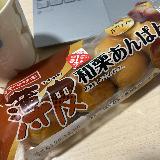 軽く食べられる栗あんぱん