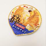 ホワイトチョコやクッキーを砕いて食べる
