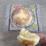 これは和菓子?洋菓子?それともパン??