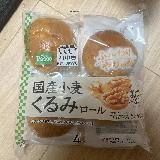 甘めのパン生地とくるみの相性がよい