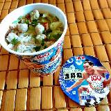 醤油ベースでないカップうどん