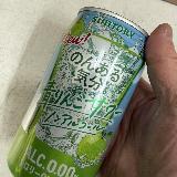 罪悪感なく飲める青リンゴサワーっぽい味はなかなか良し