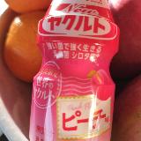 ピンク色のパッケージが可愛らしく目立っていました。