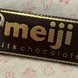 明治のチョコレートの味がする