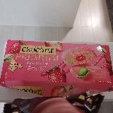 映えパッケージがかわいい甘いケーキ