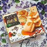 サクサクのパイ生地とメープルの甘い香りが相性抜群です。