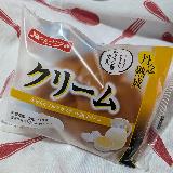 王道クリームパン