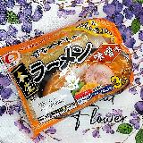 コクのある味噌スープが麺によく絡みます。