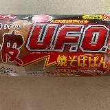 一口食べると濃い味の焼そばが出てくる