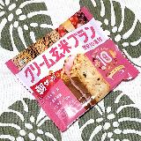 いちごの甘酸っぱさとバターのコクが調和しています。