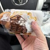 基本的にはコルネです。蜂蜜の香りがします。