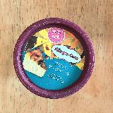 香ばしいカラメルの風味と濃厚なチーズのコクが重なります。