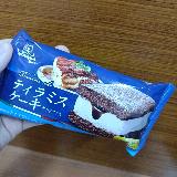 アイスにしてふわふわした新食感！