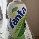乾いたのどを潤してくれる強炭酸
