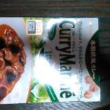 生クリーム感が強いカレーです