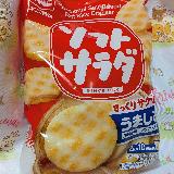 軽いおせんべい