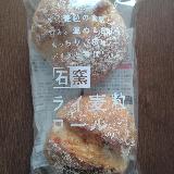 穏やかなライ麦感、じっくり味わいたい石窯ロール