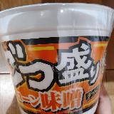 スープも麺もおいしい