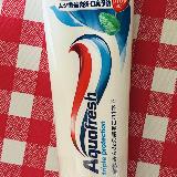 3色ストライプでお馴染み！1本で3つの予防ができる優秀な歯磨