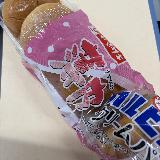 カルピスと白桃の風味のクリームが美味しい