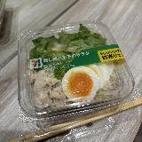 ドレッシングなしでも食べれるおいしさはありますよ