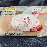 いちごジャムパン