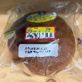 昔からある大きなサイズの優しい味の甘いパン