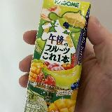 甘いミックスジュースで、主役がはっきりしない感じが面白い
