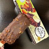 チョコレートとアーモンドの存在感