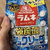 シュワシュワ