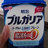 滑らかでさっぱりとしたヨーグルト